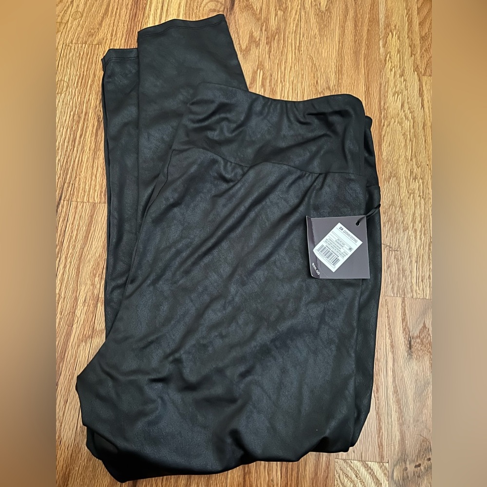 Ava & Viv shinny black leggings 2X NWT